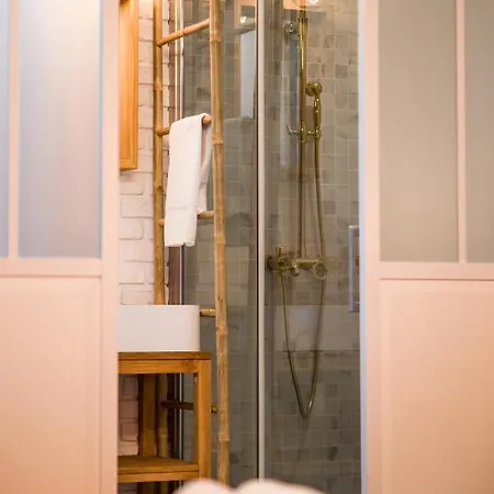 Appartement CMG Champs Elysées